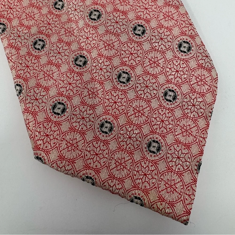 Vintage gently used